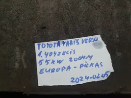 Toyota Yaris Verso Manetka / Przełącznik wycieraczek 173647