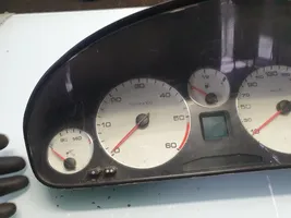 Peugeot 607 Compteur de vitesse tableau de bord 