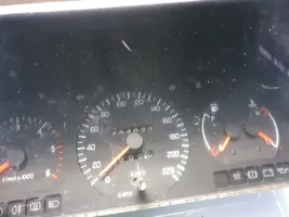 Volvo 440 Compteur de vitesse tableau de bord 