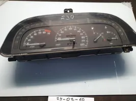 Renault Laguna I Speedometer (instrument cluster) 215716876