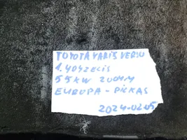 Toyota Yaris Verso Silniczek wycieraczki szyby tylnej 8513052080