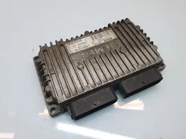 Renault Clio I Module de contrôle de boîte de vitesses ECU S105280026B