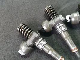 Volkswagen Golf Plus Fuel injector 