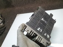 Volkswagen PASSAT B3 Sterownik / Moduł ECU 443907311D