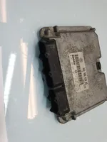 Volkswagen New Beetle Calculateur moteur ECU 06A906018AD