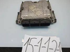 Renault Laguna II Calculateur moteur ECU HOM8200048297