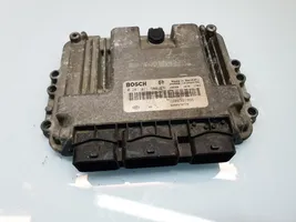 Renault Megane II Calculateur moteur ECU 0281011549