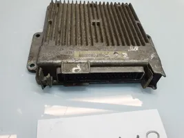 Renault Clio I Calculateur moteur ECU 7700108455