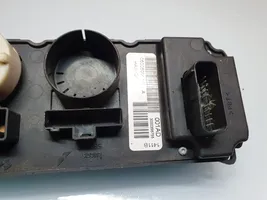 Chrysler Voyager Climate control unit 05005001AD