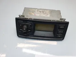 Toyota Yaris Radio/CD/DVD/GPS-pääyksikkö 8611052140