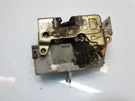 Renault Clio I Rear door lock 