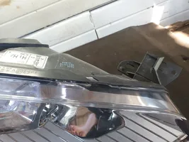 Citroen C4 I Picasso Lampa przednia 20B255