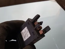 Audi 100 S4 C4 Botón interruptor de luz de peligro 4A0941509A
