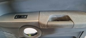 Jeep Commander Rivestimento del pannello della portiera anteriore 