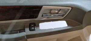 Chrysler Voyager Boczki / Poszycie drzwi przednich 