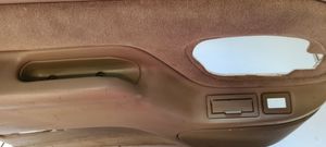 Chevrolet Suburban Boczki / Poszycie drzwi tylnych 