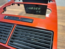 Dodge Charger Ilmastointi-/lämmityslaitteen säätimen kehys 04602455AD