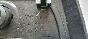 Chevrolet HHR Radio/GPS head unit trim 25833234