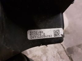 Ford F150 Ilmansuodattimen kotelo VP5L1U9600AE