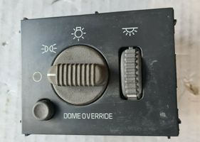 Chevrolet Silverado Light switch 15755595