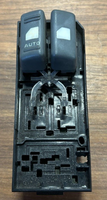 GMC Safari Electric window control switch J12M9740