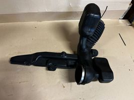 Cadillac Escalade Air intake duct part 15901934