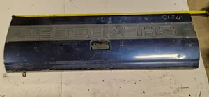 Chevrolet Silverado Pickup box rear panel tailgate 