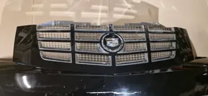 Cadillac Escalade Передний бампер 25778728