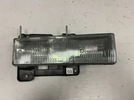 Chevrolet Suburban Lampa przednia GM073-B0014