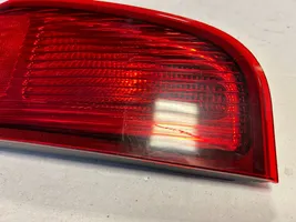 Lincoln Navigator Lampa tylna 2L7X-13404-B