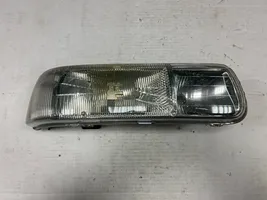 Chevrolet Tahoe Lampa przednia 16525100