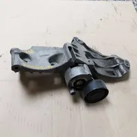 Renault Kangoo I Soporte del alternador 8200365097