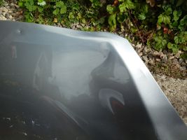 Mazda 5 Konepelti 
