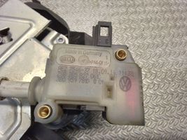 Volkswagen Caddy Uchwyt / Rączka zewnętrzna otwierania klapy tylnej / bagażnika 7E5827315A