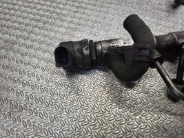 Volkswagen Caddy Tuyau de conduite principale de carburant 03L130089P