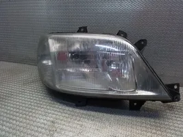 Mercedes-Benz Sprinter W901 W902 W903 W904 Lampa przednia A9018201161