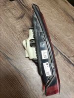 BMW M4 G82 G83 Lampy tylnej klapy bagażnika 63217477610