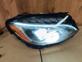 Mercedes-Benz C AMG W205 Lampa przednia A2059063004