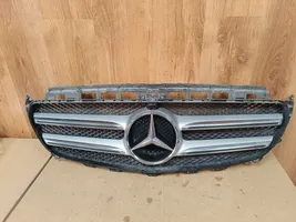 Mercedes-Benz E W238 Grotelės viršutinės A2138880223