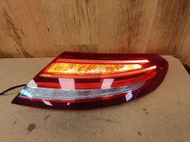 Mercedes-Benz C W205 Lampa tylna A2059063405