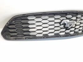Ford Mustang VI Maskownica / Grill / Atrapa górna chłodnicy FR3B8200AFW