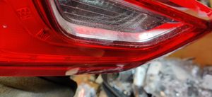 Chevrolet Malibu Lampy tylnej klapy bagażnika 84130996