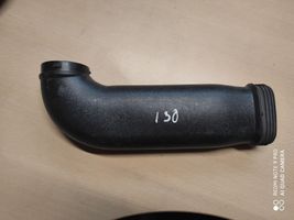 Hyundai i30 Parte del condotto di aspirazione dell'aria 28210A5820