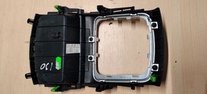 Hyundai i30 Altri elementi della console centrale (tunnel) 84650A6000