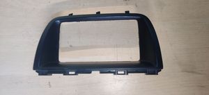 Mazda CX-5 Panelės apdailos skydas (centrinis) KD455523