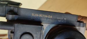 Ford Maverick Kita variklio skyriaus detalė 5L849C734DA