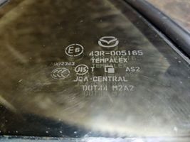 Mazda 3 II Vetro del deflettore posteriore BBN973651