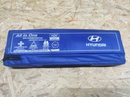 Hyundai i30 Kit di pronto soccorso 9999Z06015