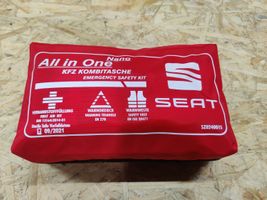 Seat Ibiza IV (6J,6P) Trousse de premiers secours SZ024001S