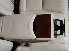 Lexus LS 460 - 600H Galinė sėdynė 